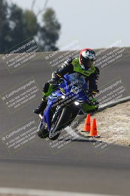 media/Nov-01-2025-TrackDaz (Sat) [[2b4d5192bc]]/C Group/1240pm (Turn 2 Outside)/